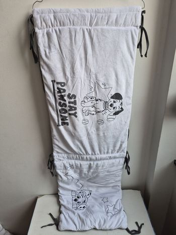 Tour de lit bébé 101 dalmatien