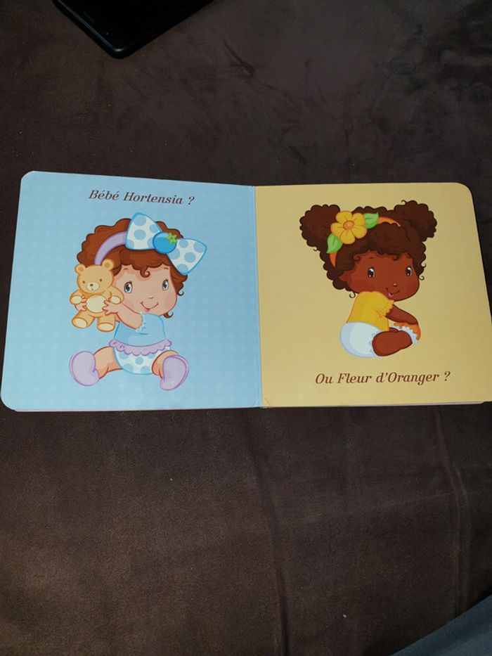 Livre bébé charlotte aux fraises - photo numéro 3