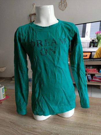 Tee shirt vert manches longues