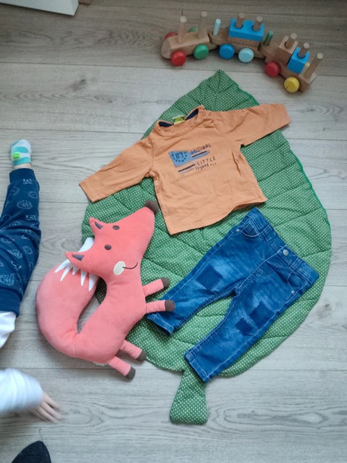 Ensemble tape a l'oeil 6 mois