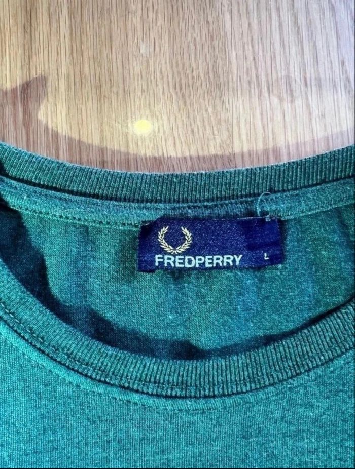 T-shirt Fred Perry vert - Logo brodé - photo numéro 3