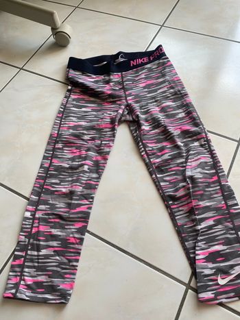 Legging de sport xl Nike enfant ou xs femme