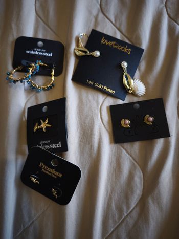 Lot boucles d oreilles femme