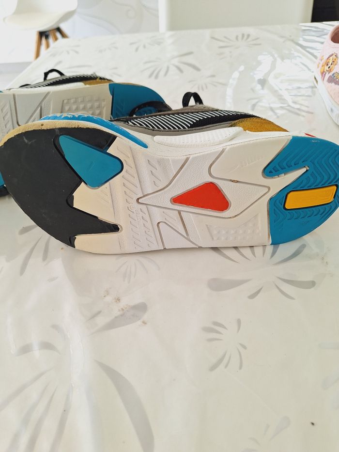 Lot de 2 paires de baskets pointure 37 37,5 Puma Running Syst. - photo numéro 10