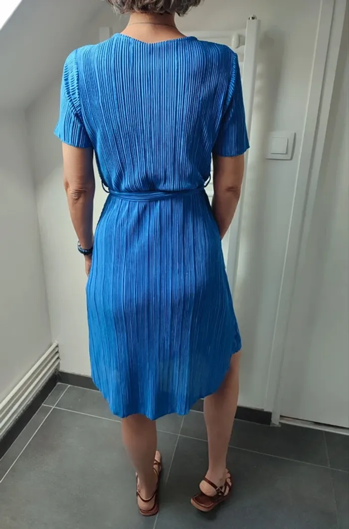 Robe cache coeur tissu plissé M/L neuve - photo numéro 4