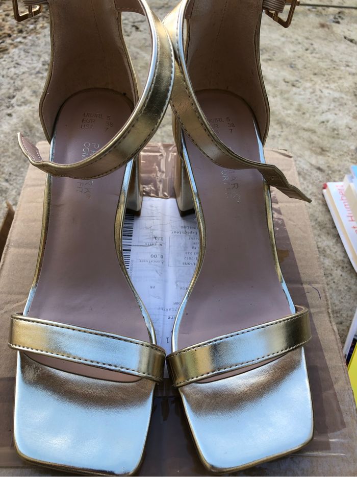 Chaussures taille 38