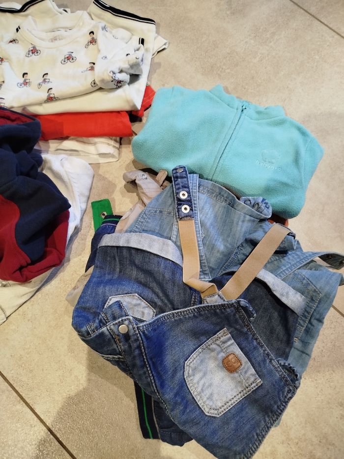 Lot vêtement garçon. 6 mois - photo numéro 2