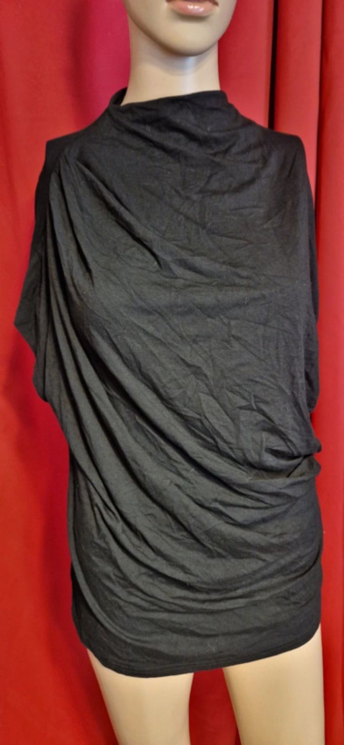 Haut noir  rigolo asymétrique taille XL