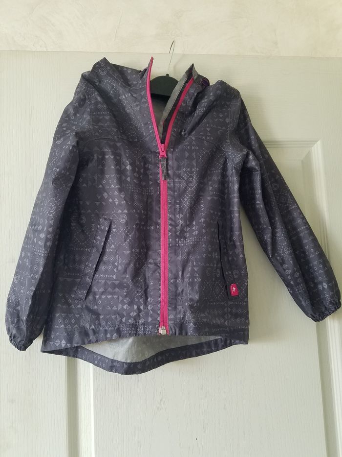 Imperméable fille Quechua T 6 ans Tbe - photo numéro 9