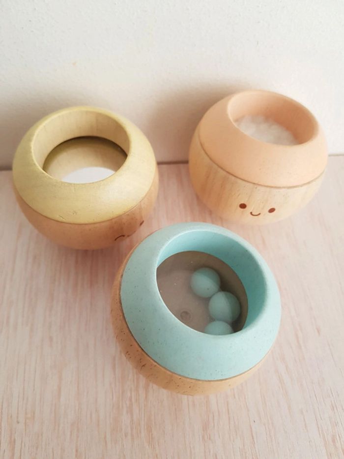 Têtes sensorielles culbuto pastel en bois de Plan toys - photo numéro 3