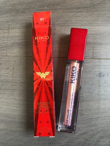 Kiko wonder woman metal lipstick