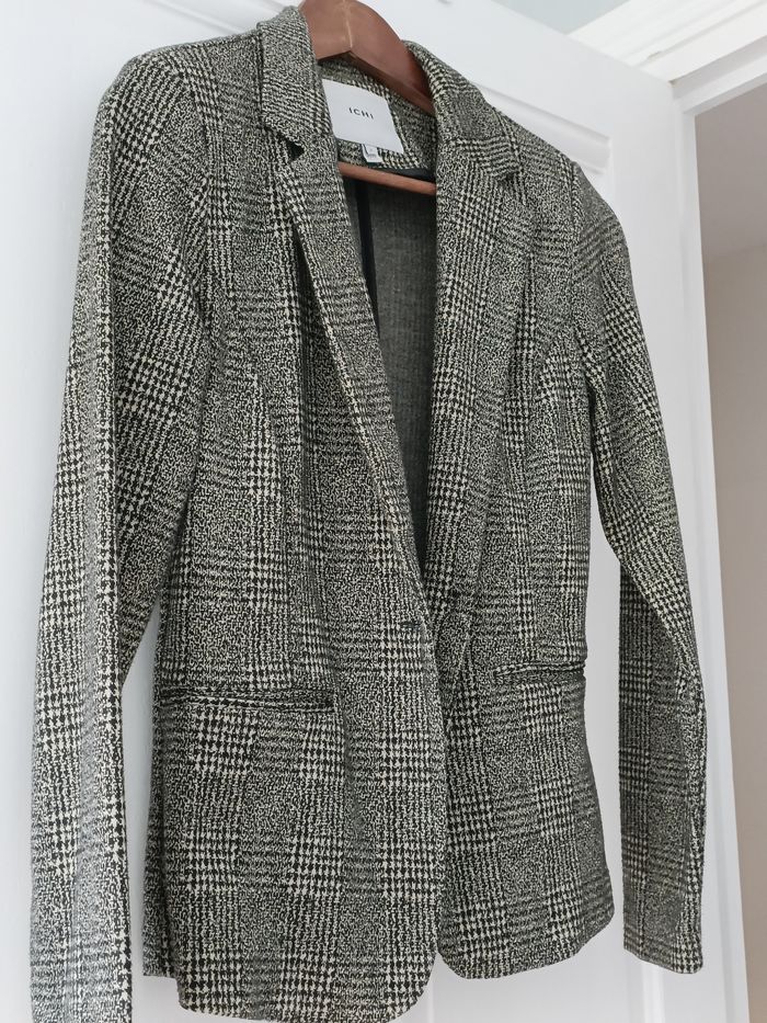 Veste - photo numéro 2