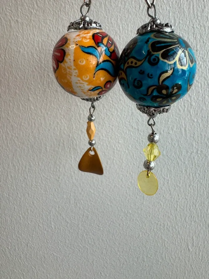 Lot de 2 porte-clés de fabrication artisanale - photo numéro 3