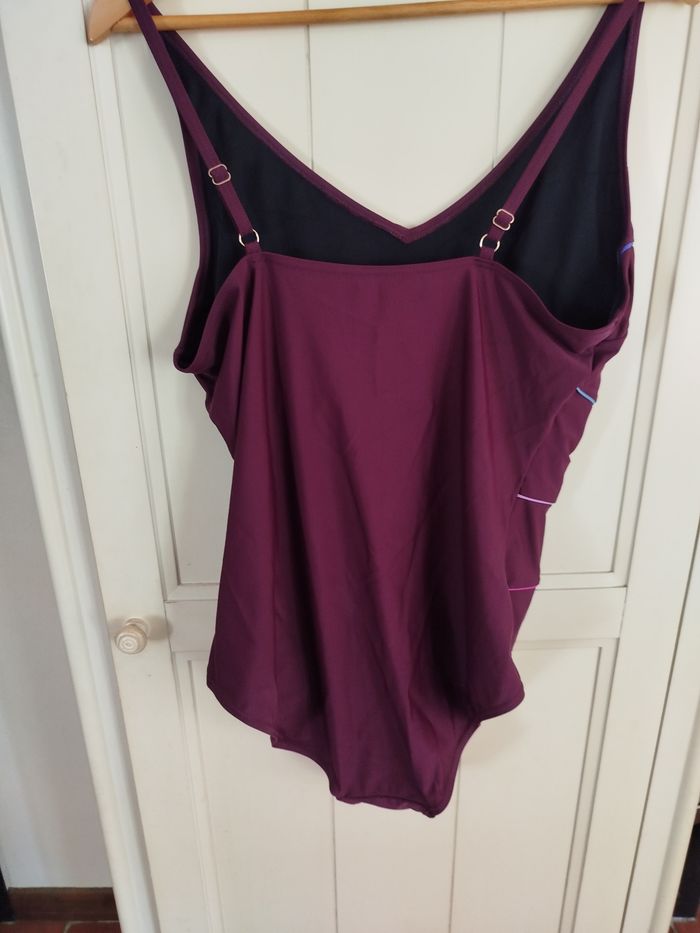 Maillot une pièce bordeaux - photo numéro 2