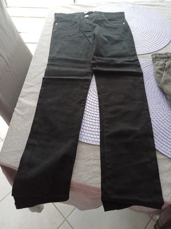 Pantalon noir garçon 9/10ans