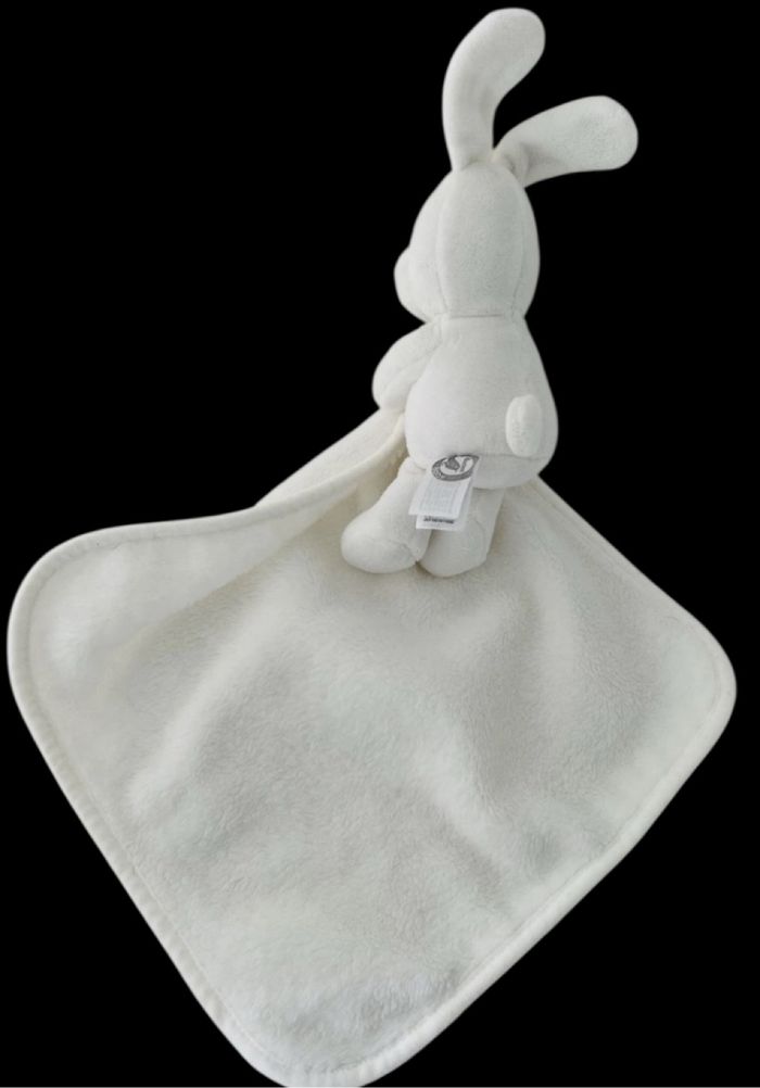❤️B5658 doudou Plat Mouchoir peluche lapin Blanc  AUCHAN - photo numéro 2