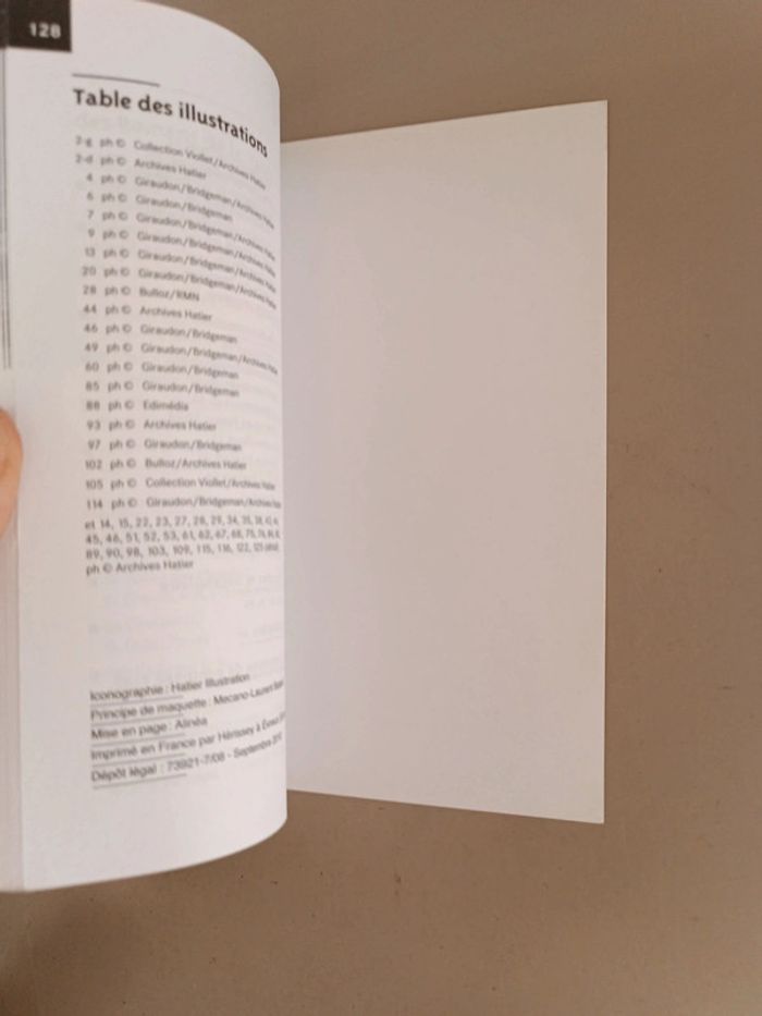 Les romans de la table ronde classique Hatier - photo numéro 3