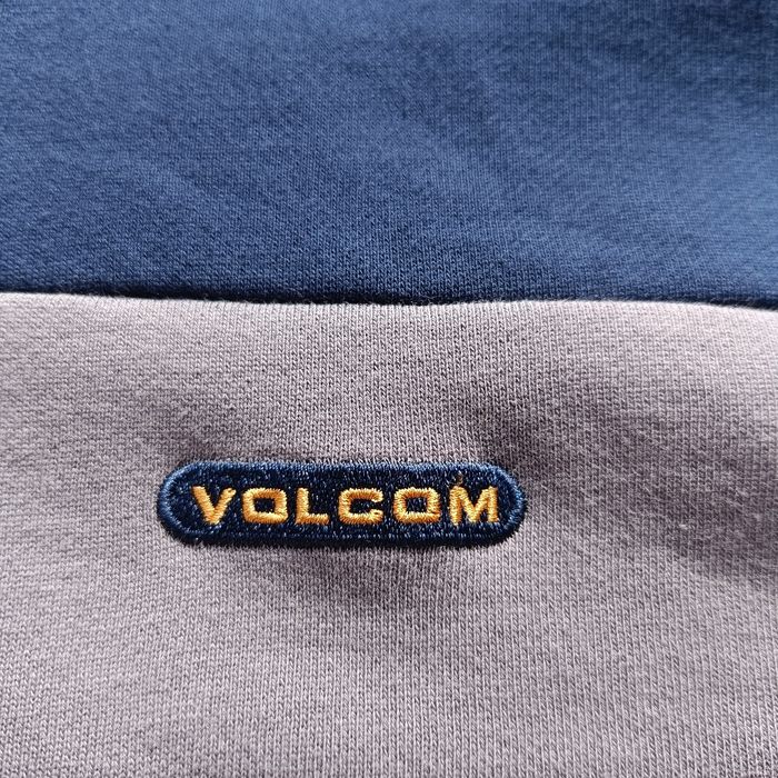 Veste Gilet Full Zip Volcom à capuche Neuf taille M Bleu marine Camel et Gris logo brodé - photo numéro 4