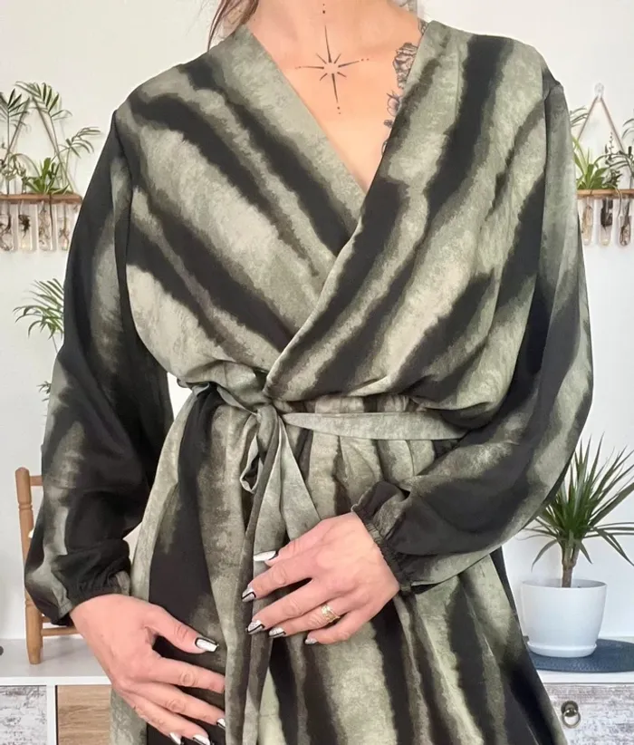 SOLDE Robe longue Christy (spécialiste grande taille) - taille 3, taille 46 - neuf - photo numéro 5