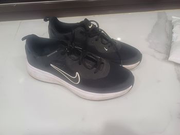 Baskets noir nike taille 39