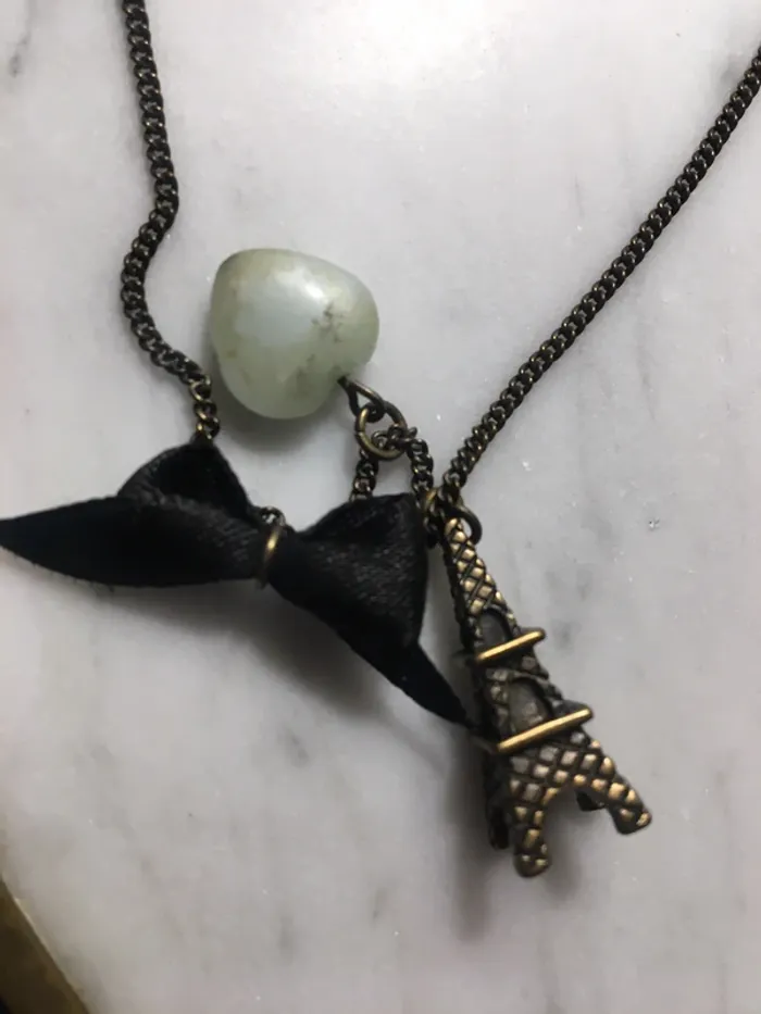 Collier pendentif Tour Eiffel - photo numéro 4