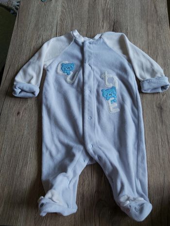 Divers en 9 mois à choisir