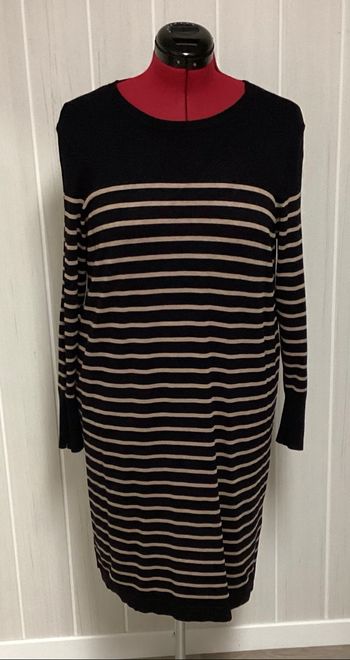 Robe  pull rayée 44