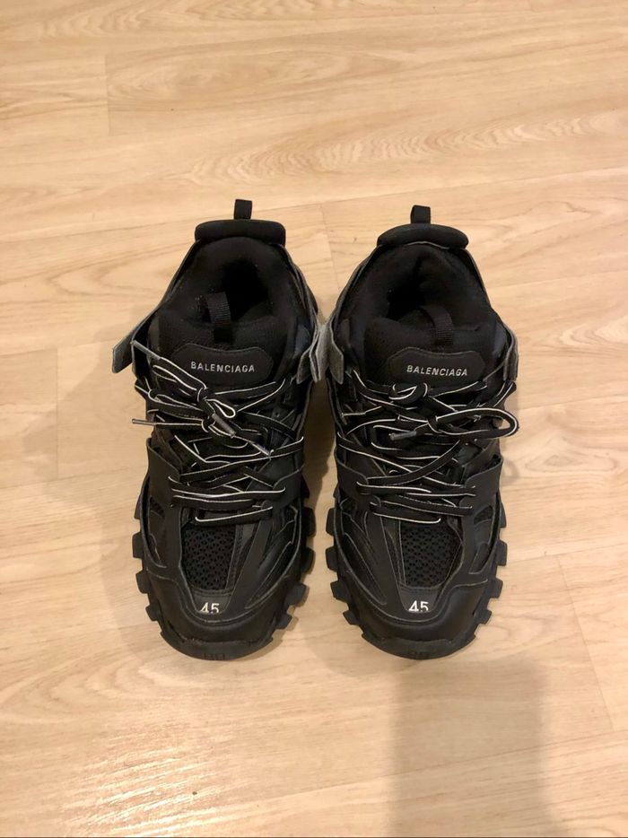 BaLenciaga disponible bon état pointure 44 -45 - photo numéro 2