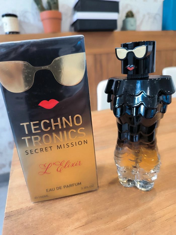 Parfum femme robot 100ml linn young