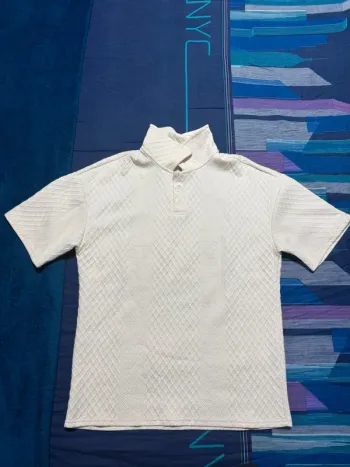 Polo marque Shein