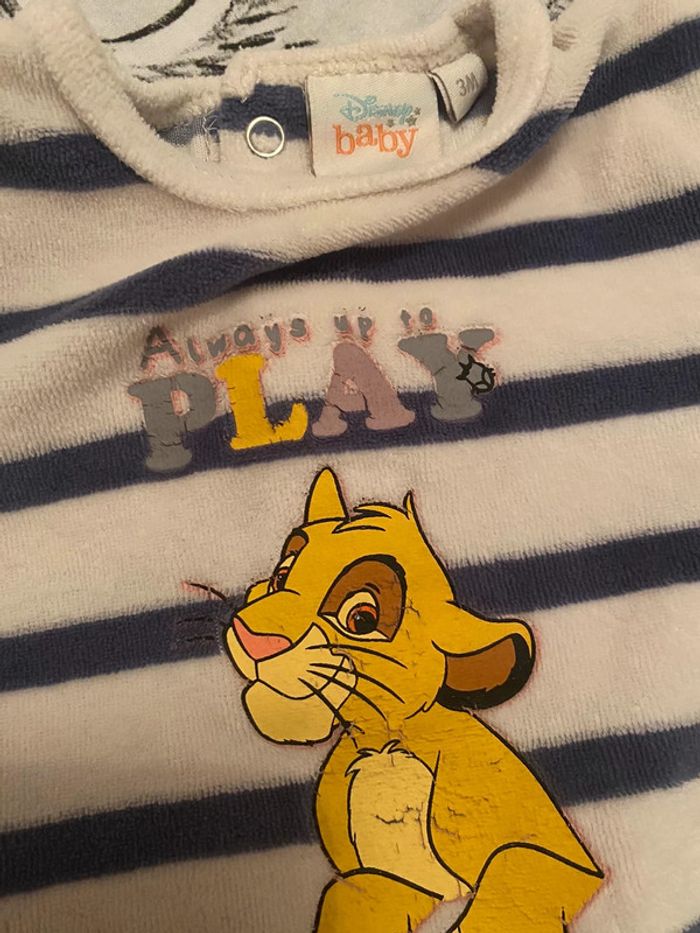 Pyjama velours Le Roi Lion, taille 3 mois, Disney. - photo numéro 3