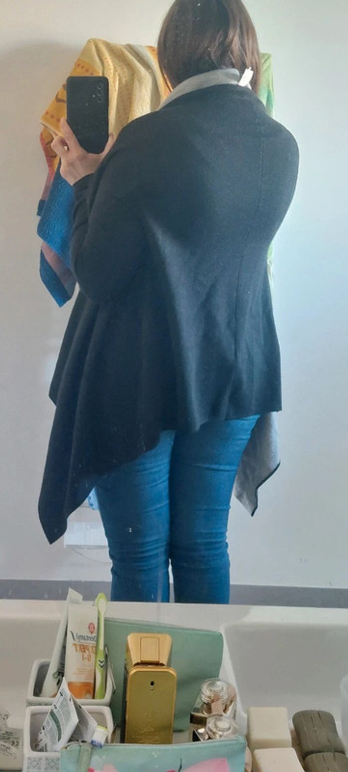 Gilet noir - photo numéro 7