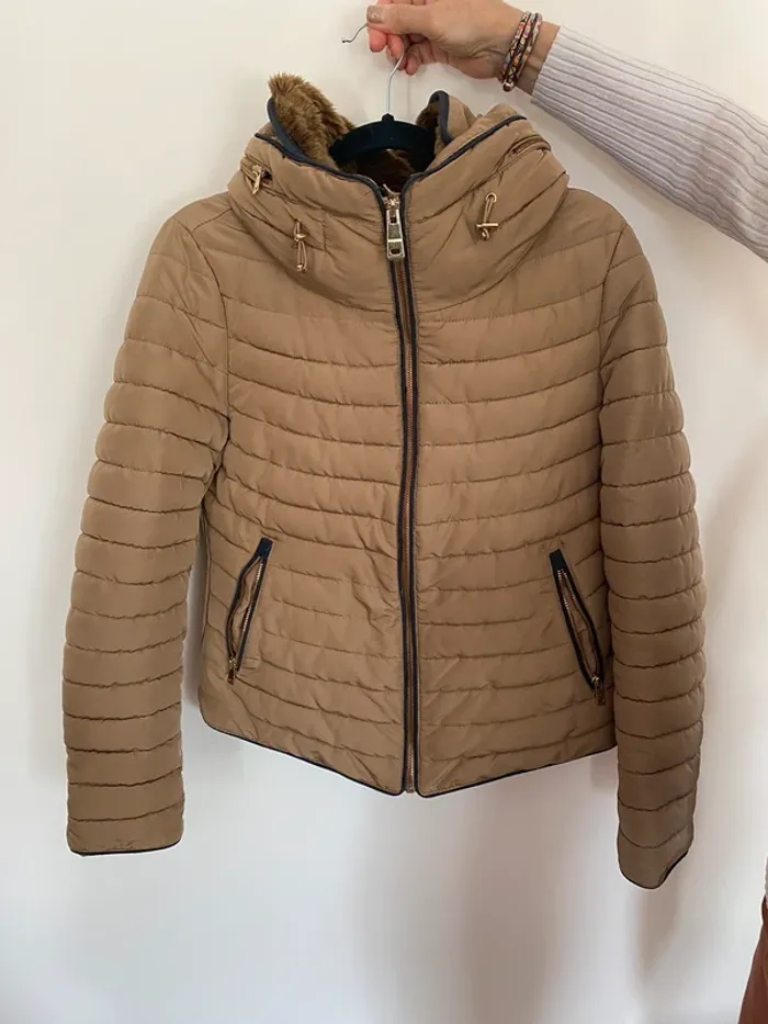 doudoune beige zara taille M