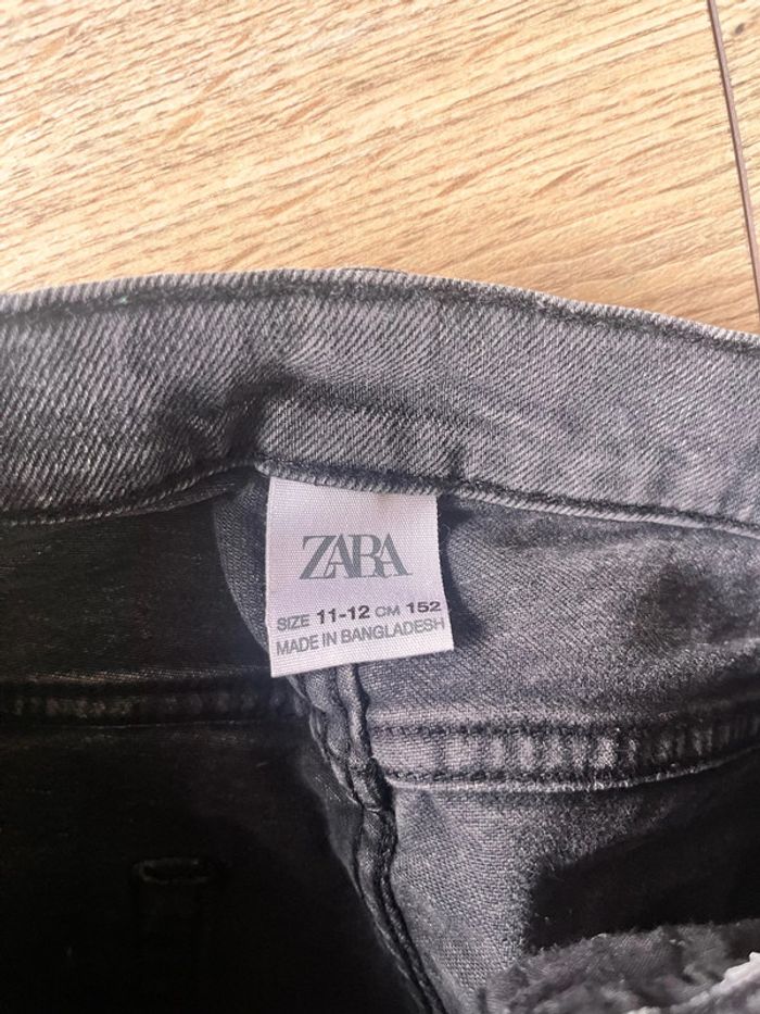 Short en jean noir gris 12 ans Zara - photo numéro 3