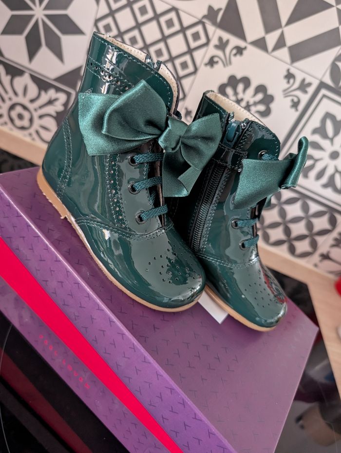 Bottines montantes fille tout cuir. Taille 23. Neuf. Lola Palacios - photo numéro 3