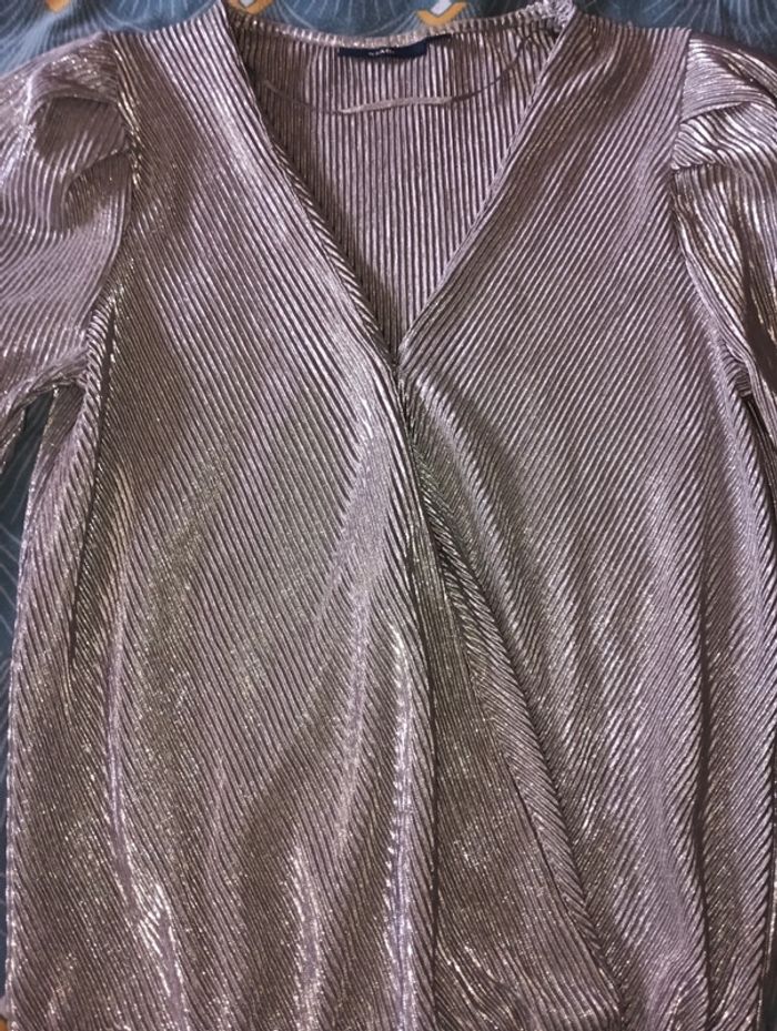 Jolie body argenté taille XS en excellent état - photo numéro 3