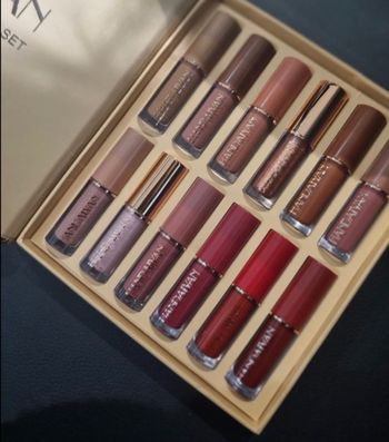 Coffret de rouge à lèvres