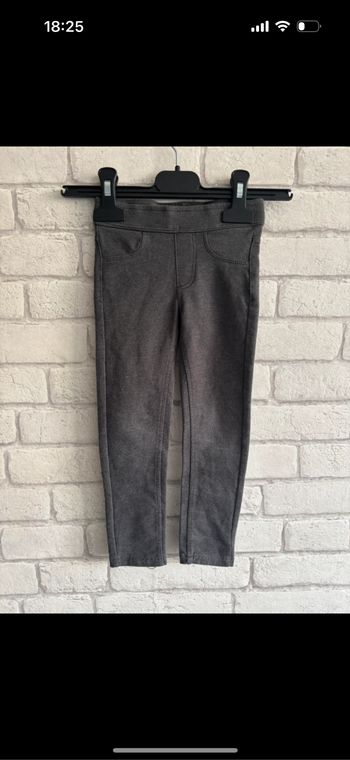 Jegging kiabi taille 3 ans