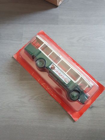 Autobus miniature canigou