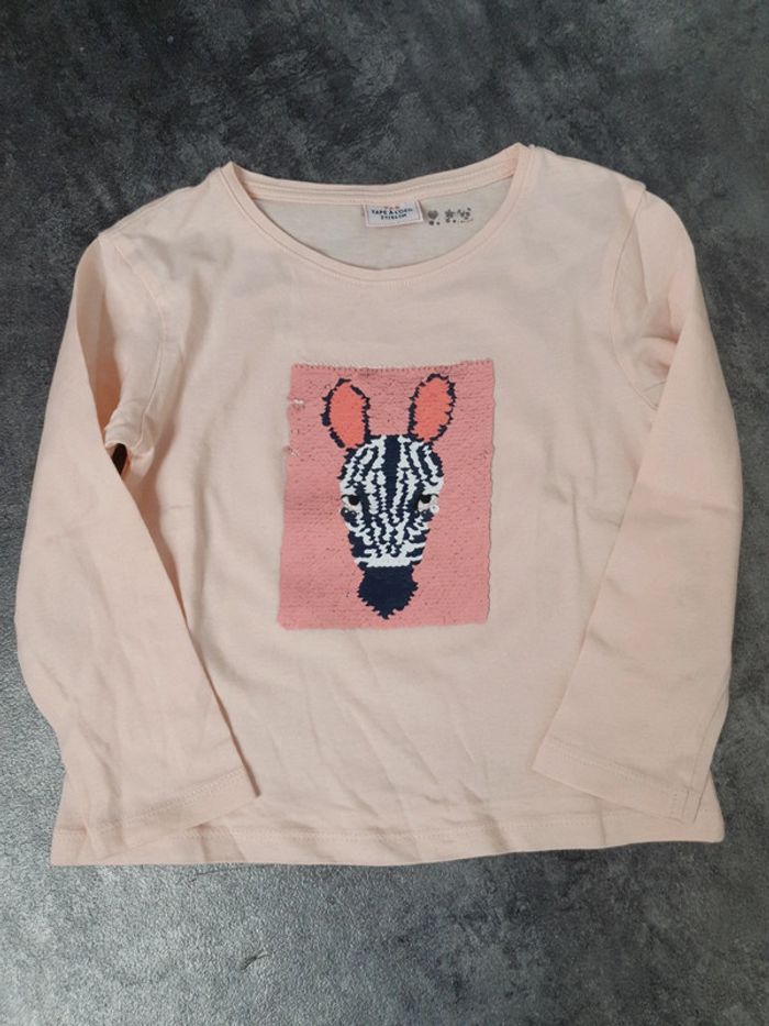 Lot 2 t-shirts fille 2 ans tape à l'œil très bon état - photo numéro 3