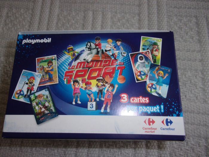 carton de 150 sachets de 3 cartes Carrefour Playmobil 2021
