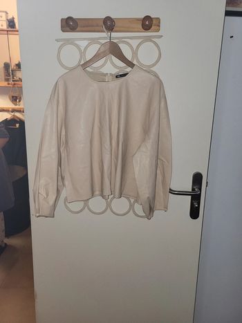 Blouse similicuir beige