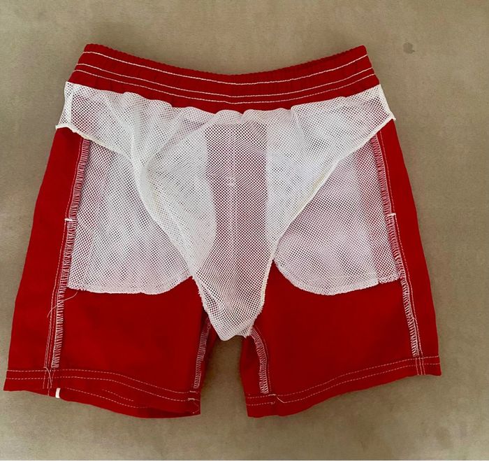 Maillot short rouge - photo numéro 4