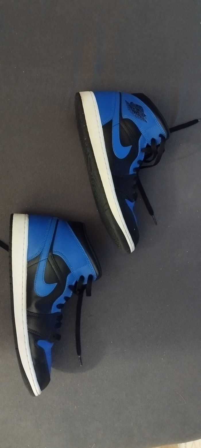 Paire de Nike air Jordan 1 pointure 43 - photo numéro 3