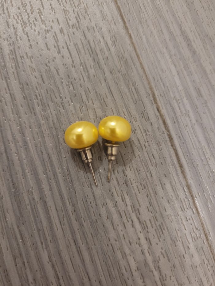 Paire de boucles-d'oreilles fantaisie Jaune🌟