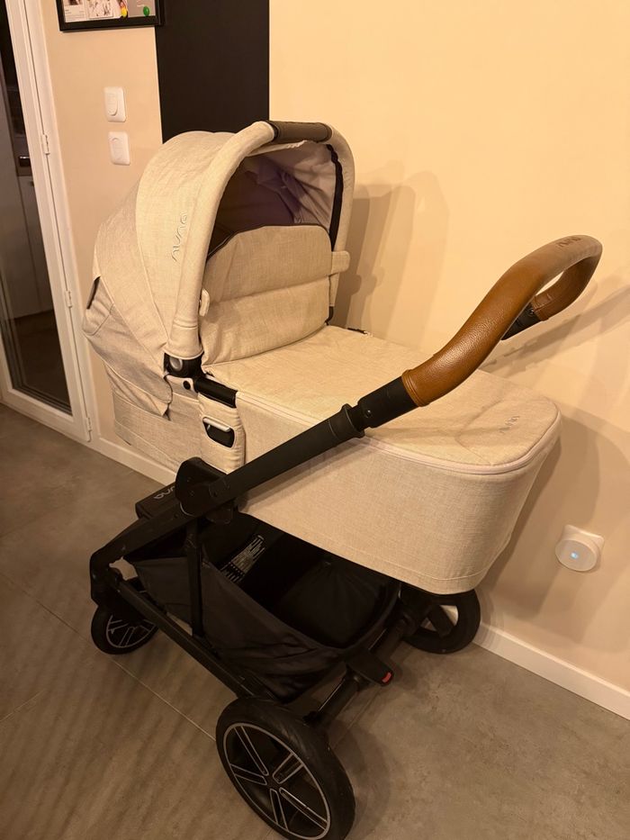 Poussette nuna mixx next biscotti