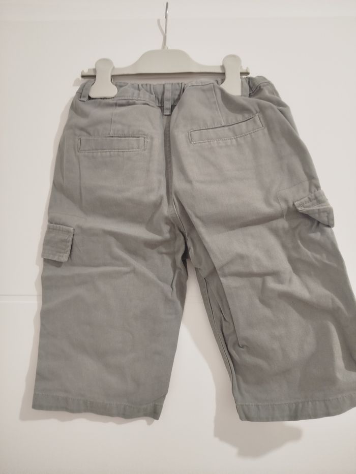 Short  vert  – Taille 10 ans - photo numéro 2