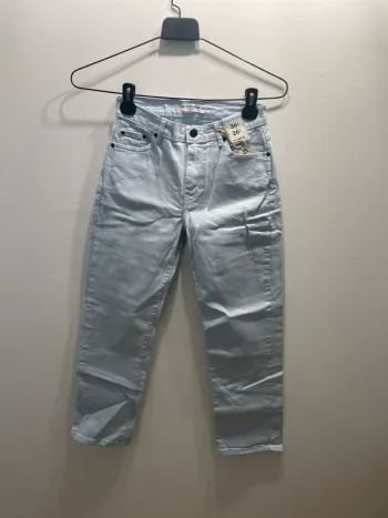 Jean mom bleu clair Pull & Bear – Taille 36 – Neuf avec étiquette