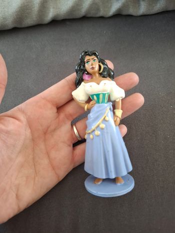 Figurine esmeralda