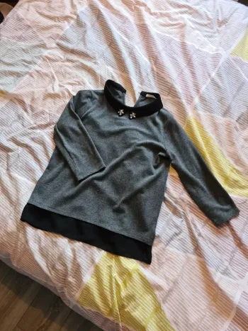 Pull gris Cache Cache